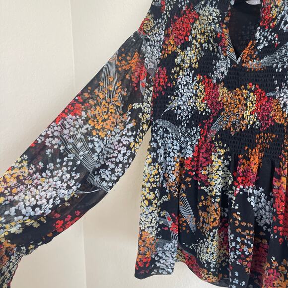 Anthropologie Akemi + Kin Adria Smocked Floral Top Black Multicolor - Size M - Picture 5 of 8